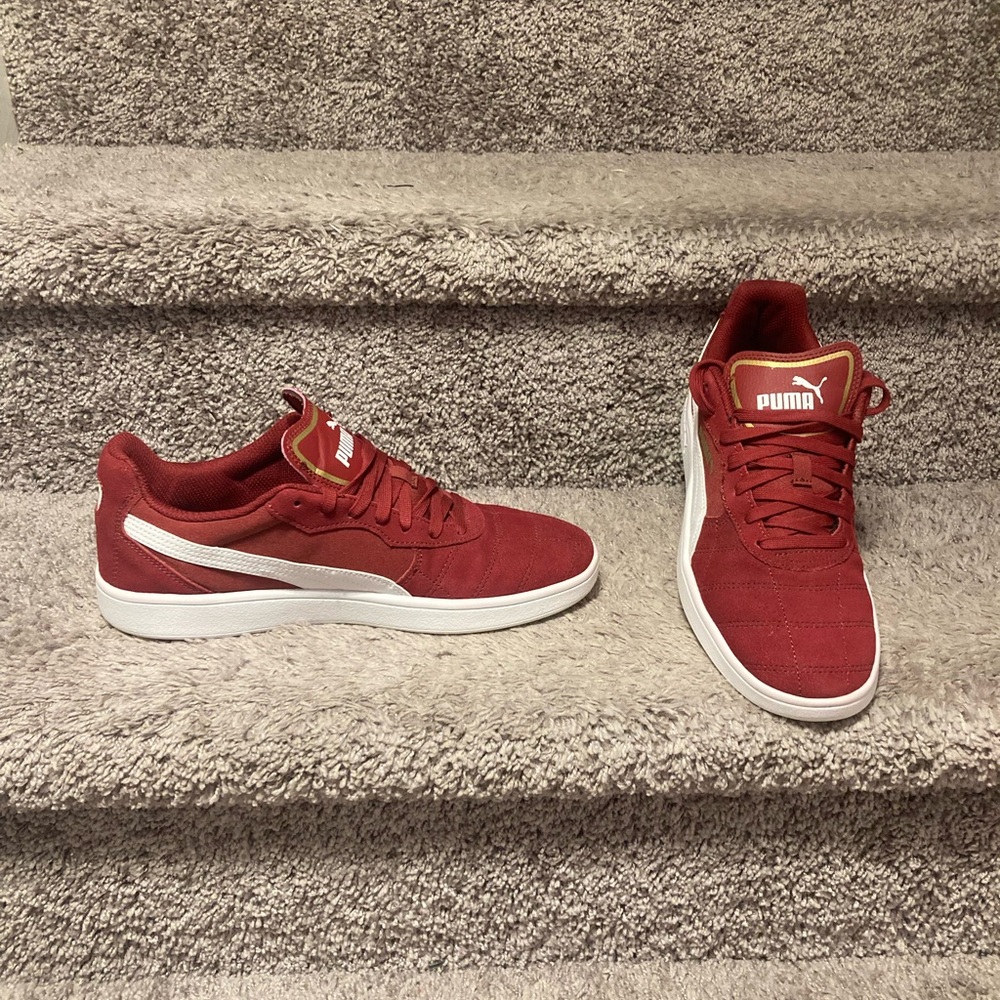 Puma Astro Kick (369115-07) Red Suede Low Top Lace Lifestyle Sneakers Men’s 10